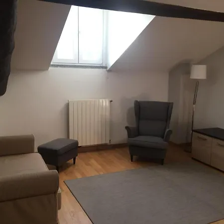 Como Holiday Home *