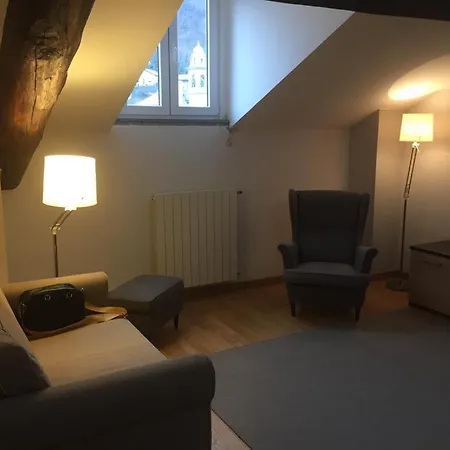 Апартаменты Como Holiday Home
